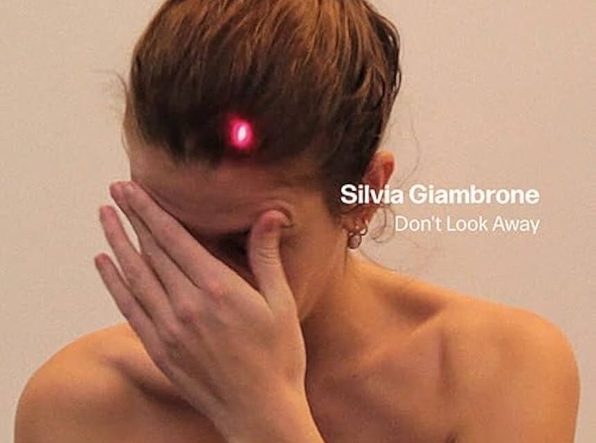 Don’t look away – Fondazione Vaf Stiftung  – Manfredi Edizioni